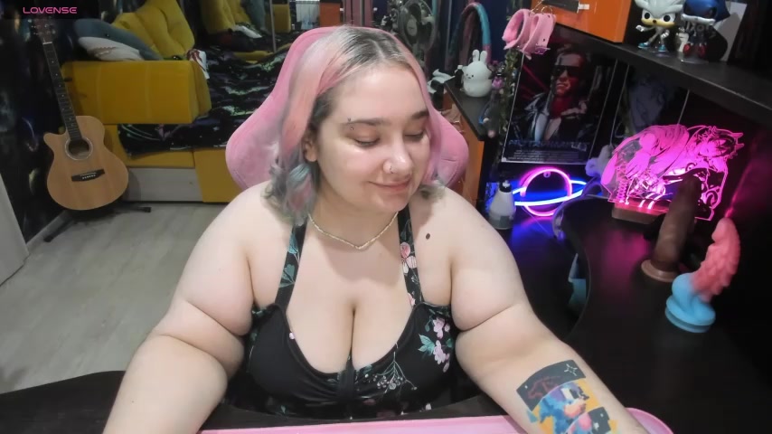 Softie_Sofy live screenshot 2025-09-23 02:15:01