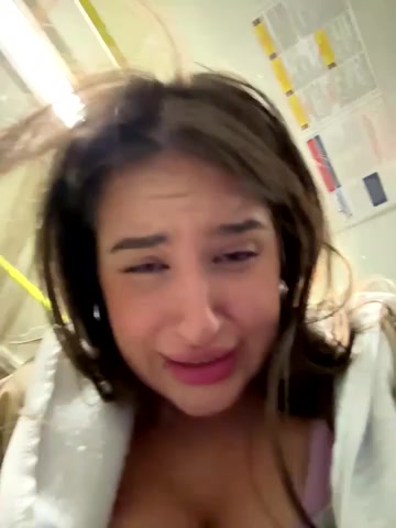 Sophie_Avory live screenshot 2025-09-28 18:55:40