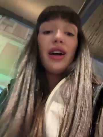 Sophie_Avory live screenshot 2025-10-01 20:17:48
