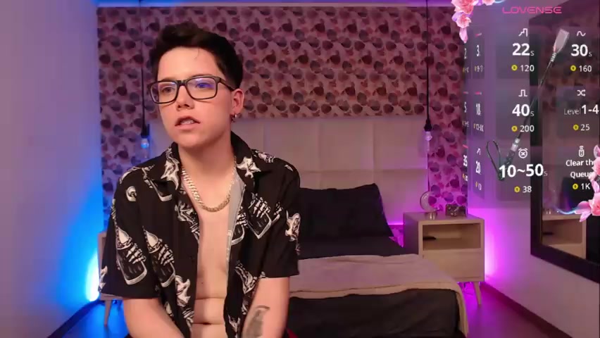 SpencerMontgomery live screenshot 2025-09-30 01:00:32