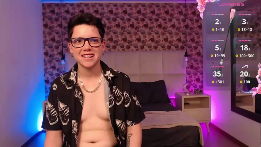 SpencerMontgomery live screenshot 2025-09-30 01:03:33