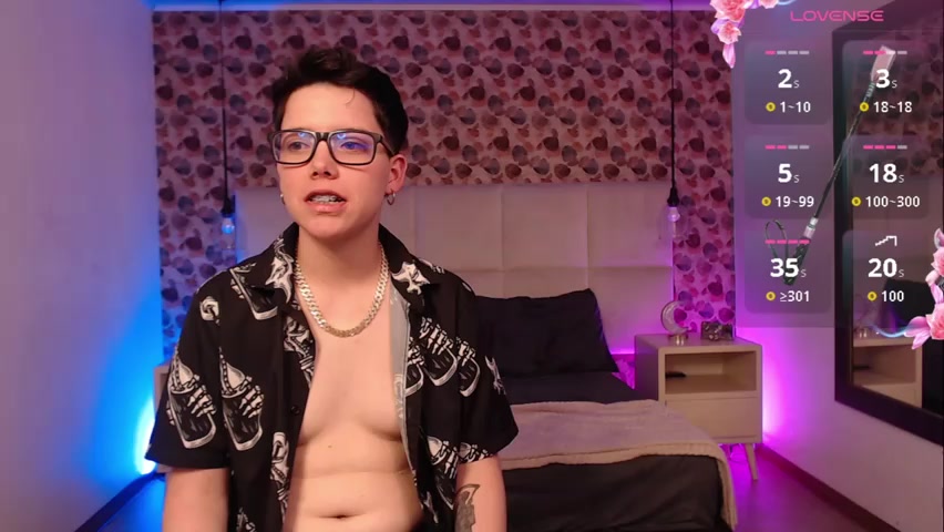 SpencerMontgomery live screenshot 2025-09-30 01:03:34