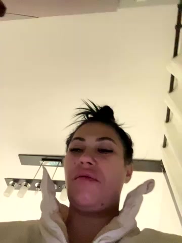 Sweet_Lya09 live screenshot 2025-10-17 04:01:09