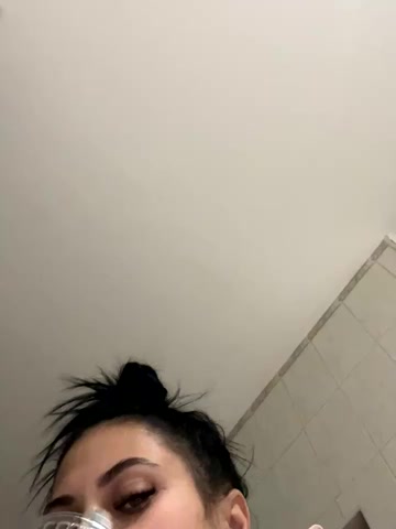 Sweet_Lya09 live screenshot 2025-10-17 04:03:30