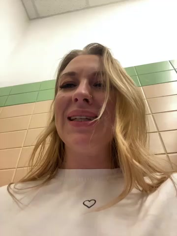 Sweet___Emily live screenshot 2025-11-29 15:11:49