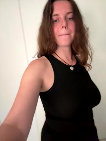 TenderLaGlamor live screenshot 2025-09-29 18:04:25