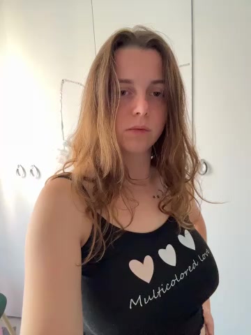 TenderLaGlamor live screenshot 2025-11-07 13:31:16