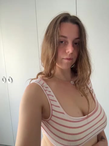 TenderLaGlamor live screenshot 2025-11-10 13:09:32