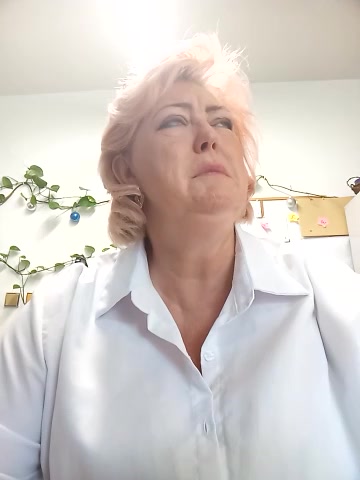 TerezaVelvet live screenshot 2025-09-22 11:02:14