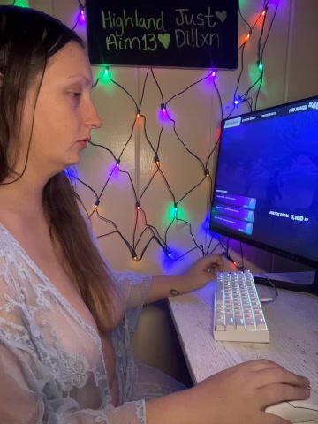 TheFishWife live screenshot 2025-12-04 19:28:32