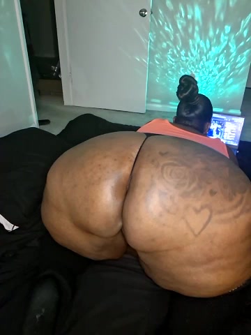 Thickkemzz41 live screenshot 2025-09-23 02:12:53