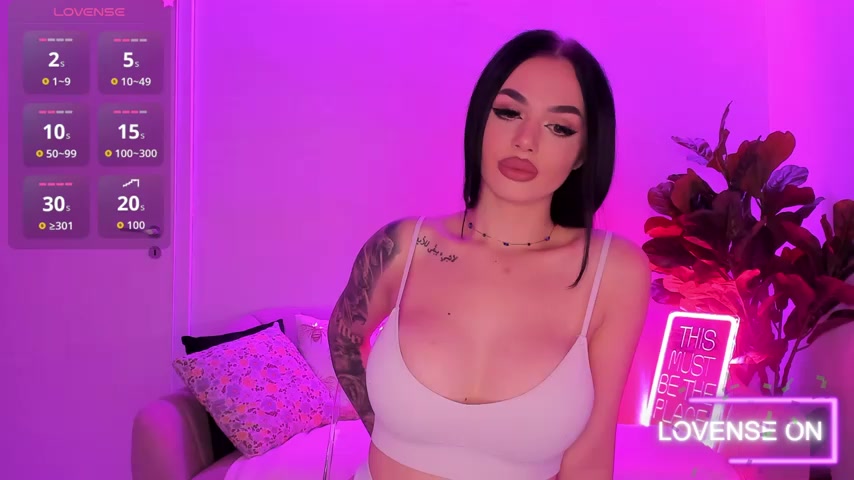 TiaBelle live screenshot 2025-10-01 20:19:40