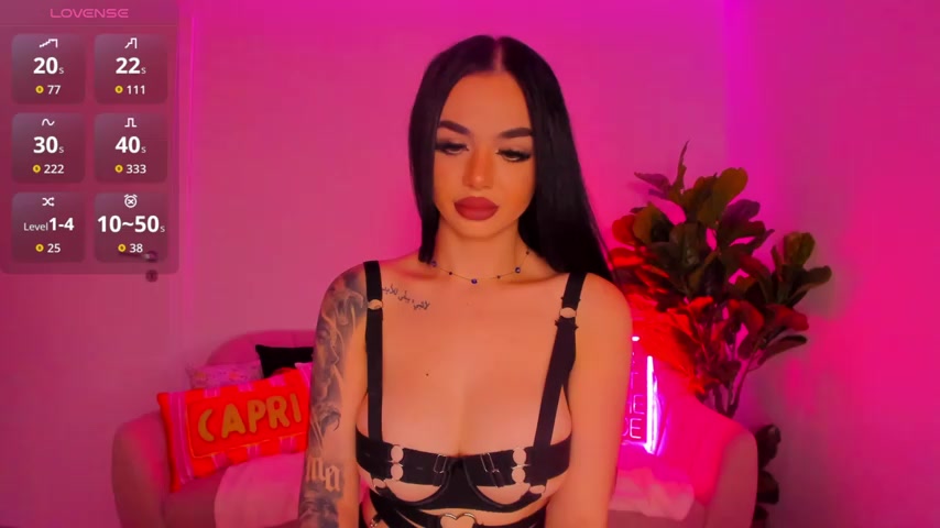 TiaBelle live screenshot 2025-10-26 19:19:51