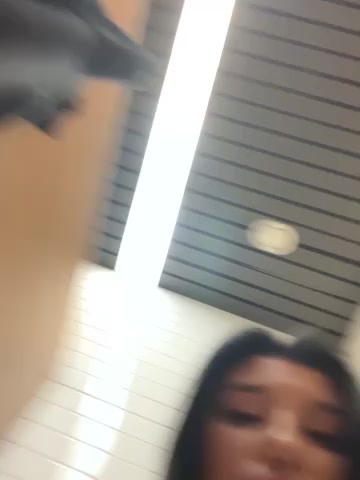 Tisha_Busty live screenshot 2025-11-15 17:35:14