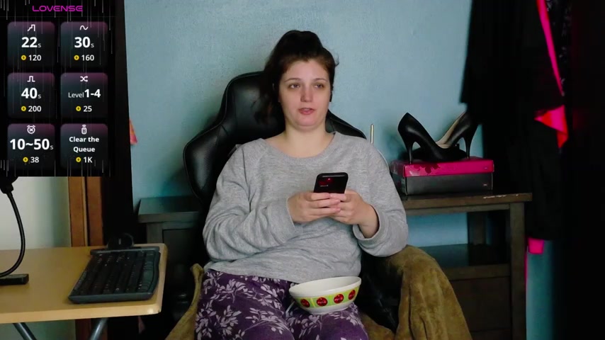 TreeJeanne live screenshot 2025-10-08 03:45:56