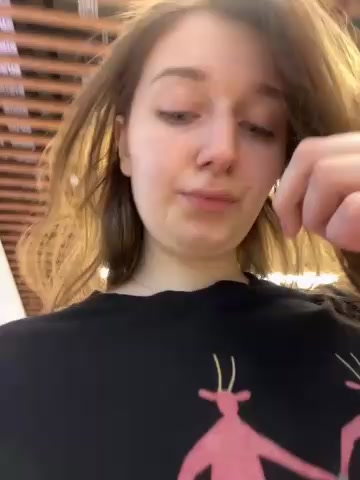 UnaMiuMiu live screenshot 2025-09-22 11:07:52