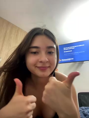 Valentina_ro live screenshot 2025-11-02 03:43:49