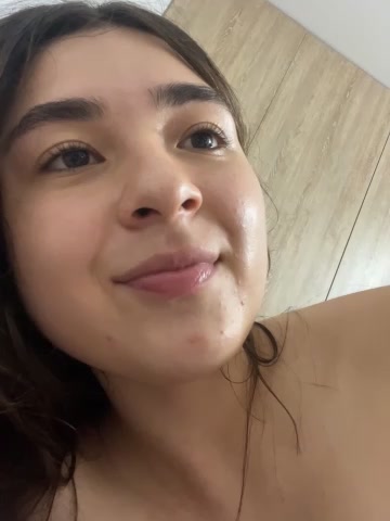 Valentina_ro live screenshot 2025-11-02 04:35:48