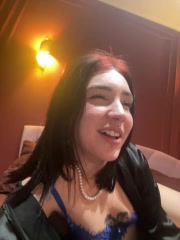 VampyScarlet live screenshot 2025-10-01 10:04:05