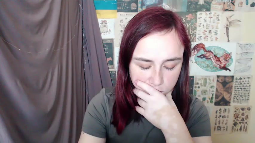 VeryVeryVeryShy_ live screenshot 2025-09-30 07:41:13