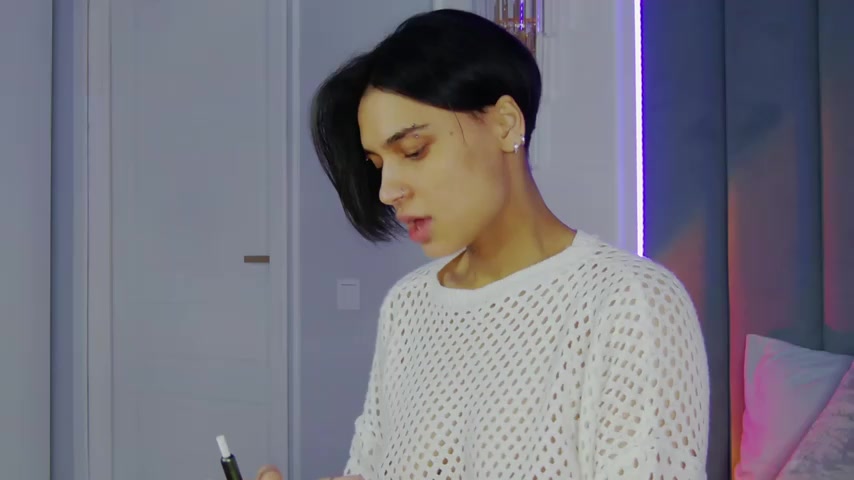 VioletAsh live screenshot 2025-09-29 06:09:06