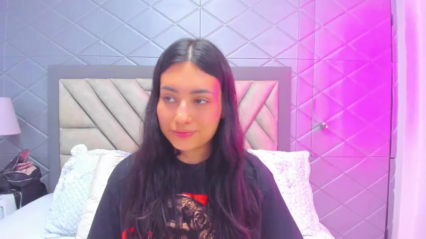 VioletRousse_ live screenshot 2025-09-29 19:25:35