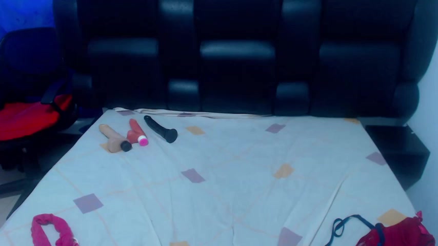 XxMiaSexxyHotxX latest screenshot