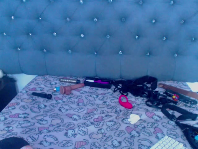 XxxReinaSexyBodyxxX777 live screenshot 2025-10-01 20:39:44