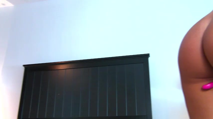 Yanira_Muslim live screenshot 2025-09-29 06:17:19