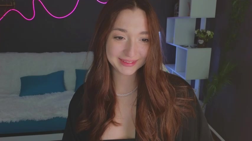 YasmineWest latest screenshot