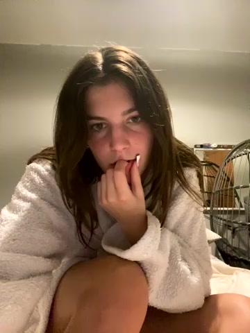 YoungCouple2007 live screenshot 2025-11-04 05:57:45