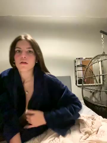 YoungCouple2007 live screenshot 2025-11-04 07:18:33