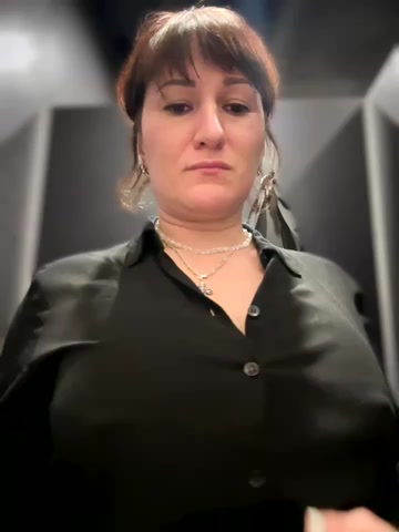 ZhenjaPoledance live screenshot 2025-12-04 13:15:27