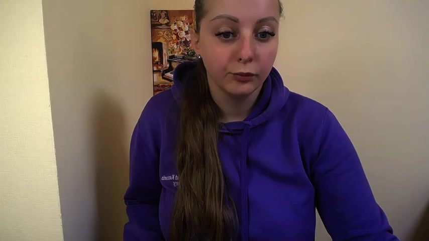 _Annabelle_Lee live screenshot 2025-10-15 08:16:55