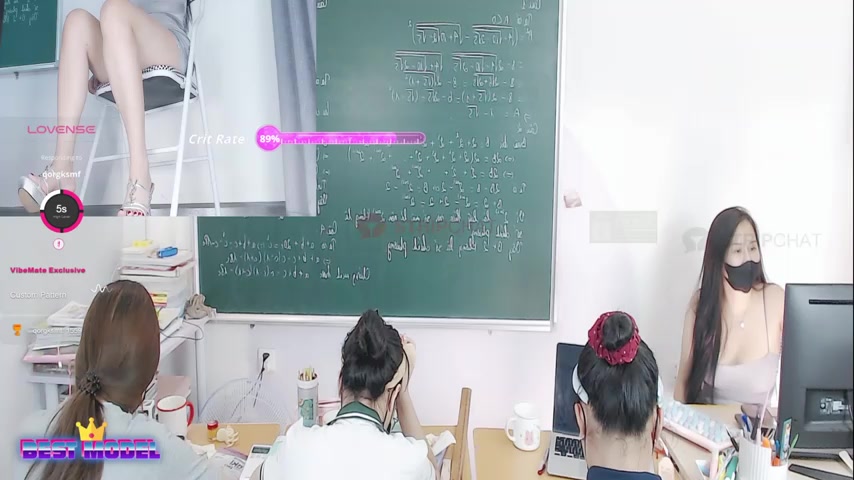 _Math_ live screenshot 2025-08-25 05:34:32