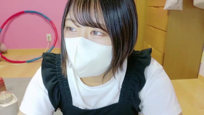 _usya_2525 live screenshot 2025-10-15 04:55:49