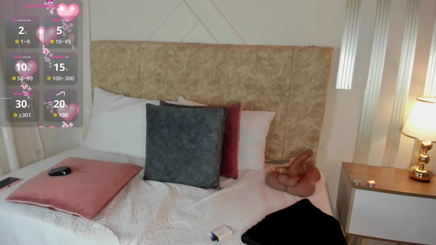 angelinarouse_ live screenshot 2025-10-01 05:43:50