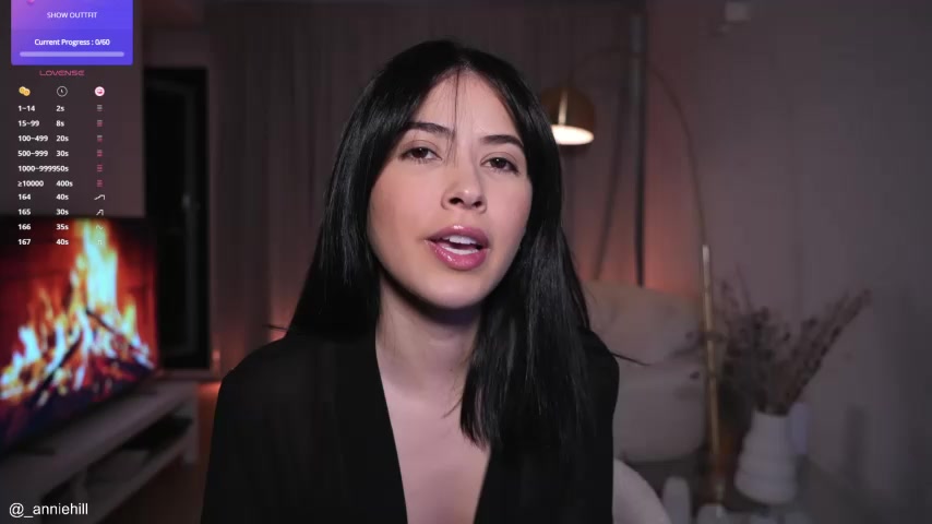 anniehillofficial latest screenshot