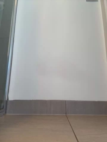 aus_queen live screenshot 2025-12-02 23:13:18