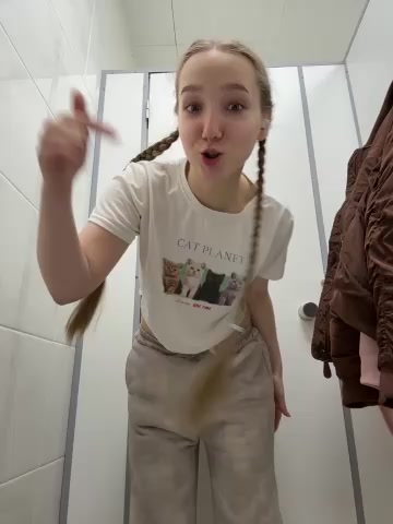 bambi_lu live screenshot 2025-10-07 19:16:18