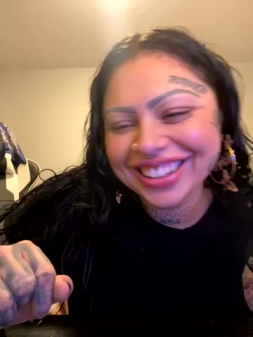 chicanachic13 live screenshot 2025-09-23 02:32:44