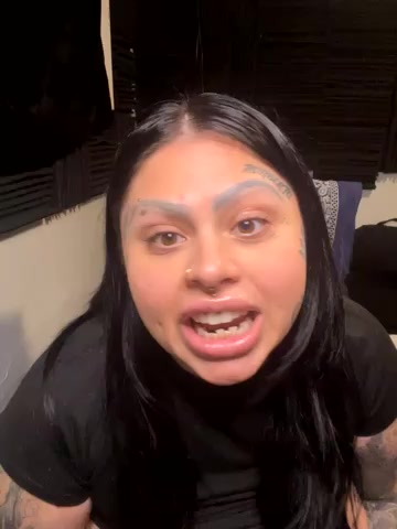 chicanachic13 live screenshot 2025-10-15 08:12:18