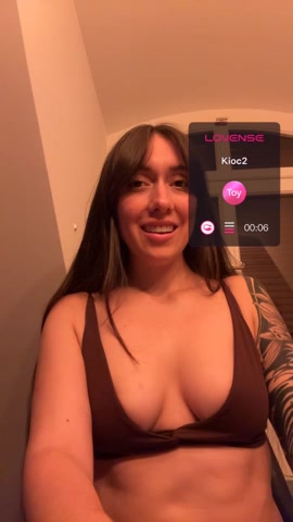 emiliasommer latest screenshot