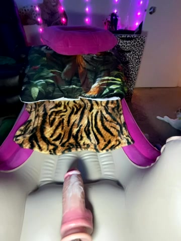 fatfabulous1981 live screenshot 2025-10-08 03:42:52