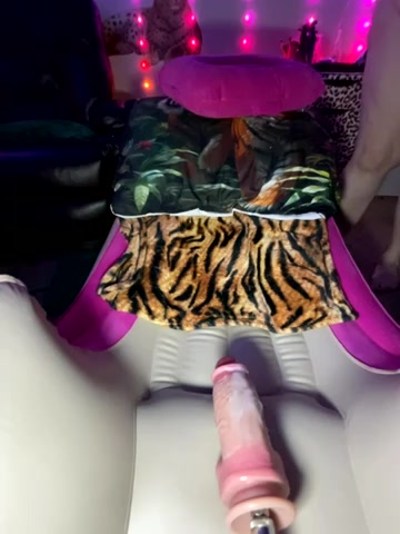 fatfabulous1981 live screenshot 2025-10-08 03:44:53