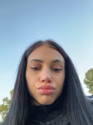 ilariea_girl live screenshot 2025-10-07 16:41:14