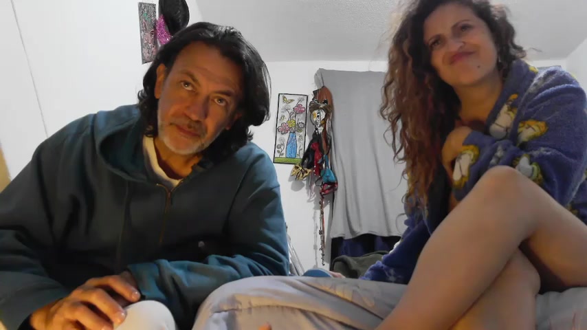 jeans_and_emma live screenshot 2025-12-30 09:52:47