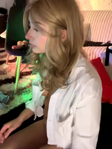 kaori_77 live screenshot 2025-10-21 06:38:23