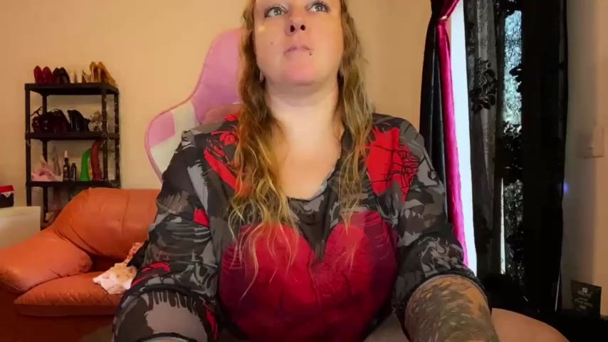 kisicaxx live screenshot 2025-10-07 16:16:26