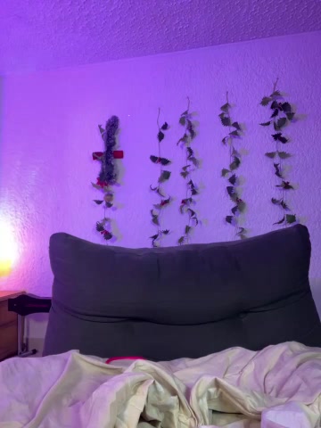 kittylu__ live screenshot 2025-10-06 06:52:28